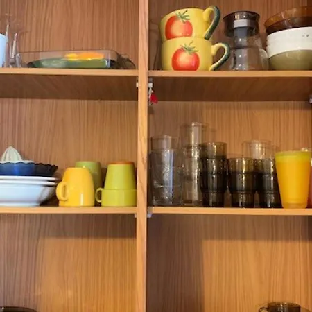 Dom wakacyjny Joli T2 Rez-de-jardin Avec Piscine Et Parking - Fr-1-607-110