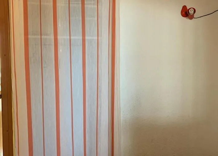 Casa vacanze Joli T2 Rez-de-jardin Avec Piscine Et Parking - Fr-1-607-110 Agde