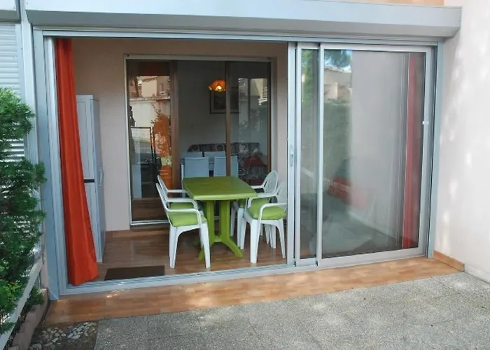 Casa vacanze Joli T2 Rez-de-jardin Avec Piscine Et Parking - Fr-1-607-110